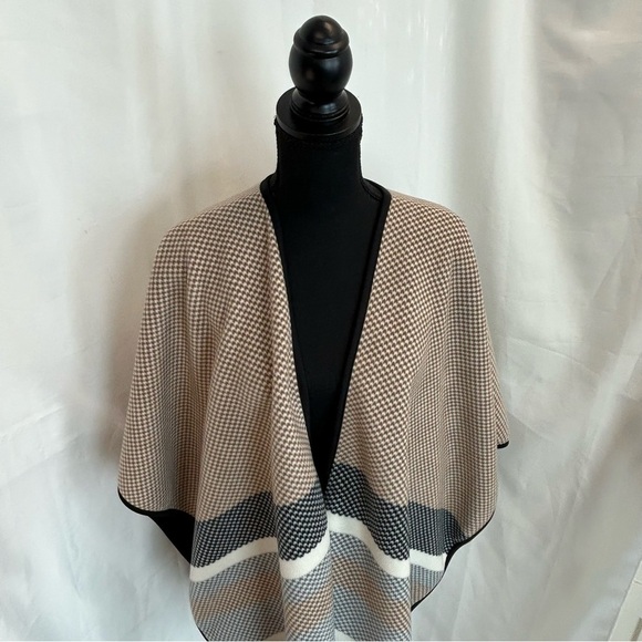 NICOLE Miller brown gray white striped poncho shawl cape - Picture 2 of 10